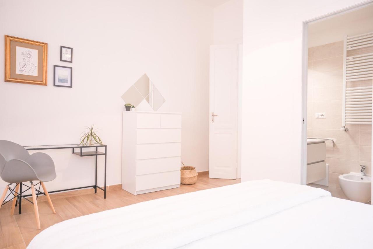 Minimalist Chic A Villanova 3bdr - 2bth - Wifi * Cagliari